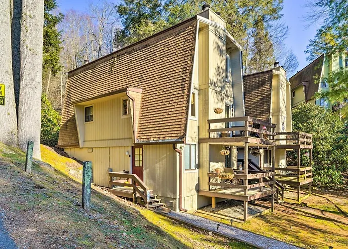 Updated Banner Elk Condo, 1 Mi To Sugar Mountain!